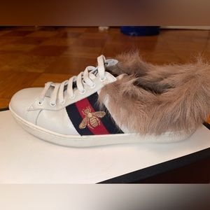 Calfskin Wool Web Bee Embroidered mens Ace Sneakers size 8